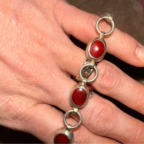 Vintage Taxco Mexican sterling silver red Jasper or coral bracelet - Picture 3 of 16